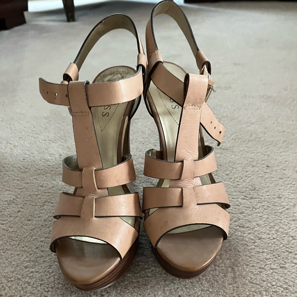 Dress shoes